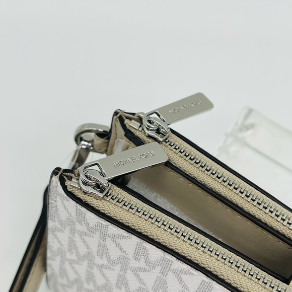 Michael Kors Large Double Zip Wallet Wristlet - Picture 6 of 9